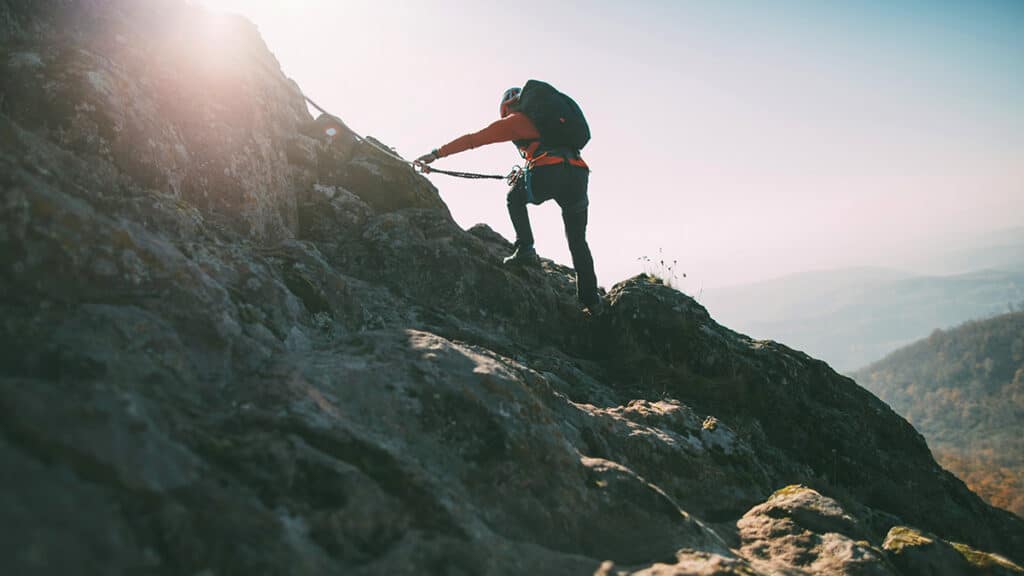 montagnes escalader debutants attention choisissez surtout sommets dangereux