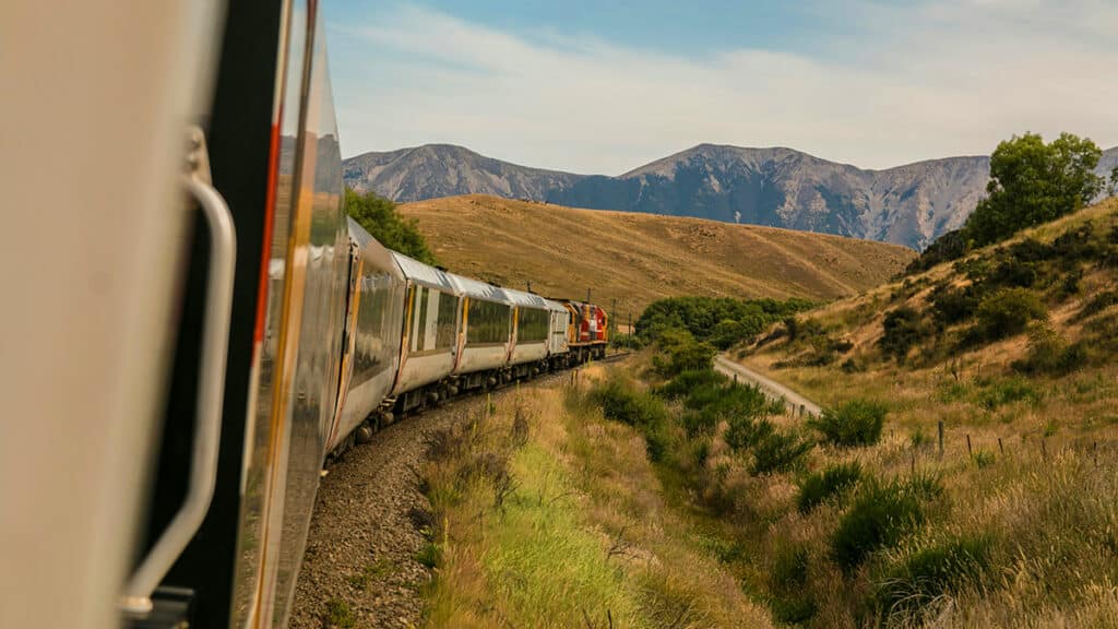 trajets ferroviaires dangereux monde attention risques extremes bord